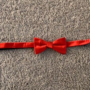 red bow tie